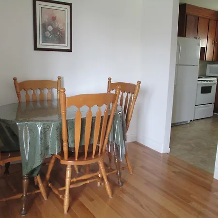Comerford'S Ocean View Suites Holyrood Room photo