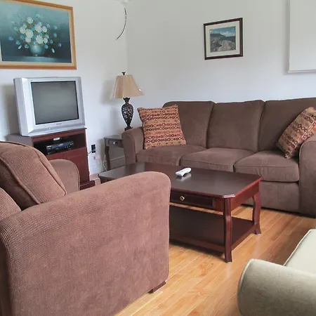 Comerford'S Ocean View Suites Holyrood Room photo