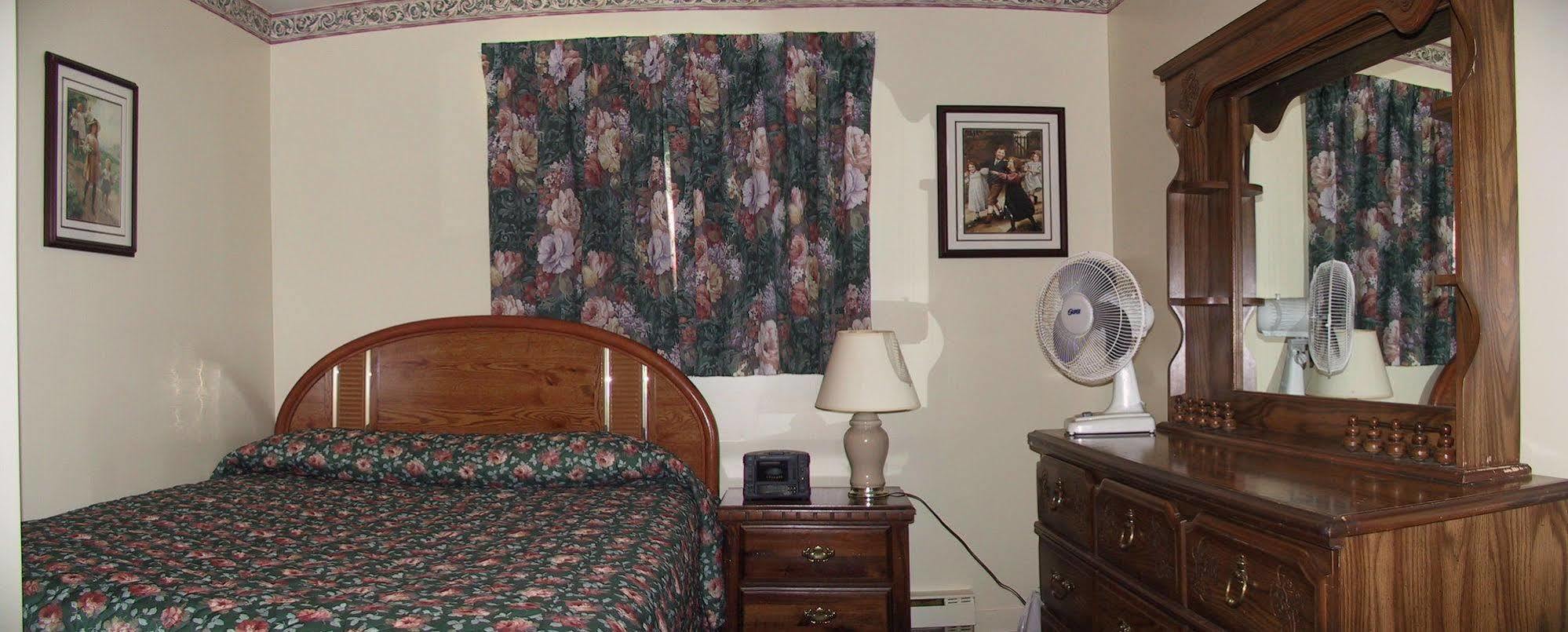 Comerford'S Ocean View Suites