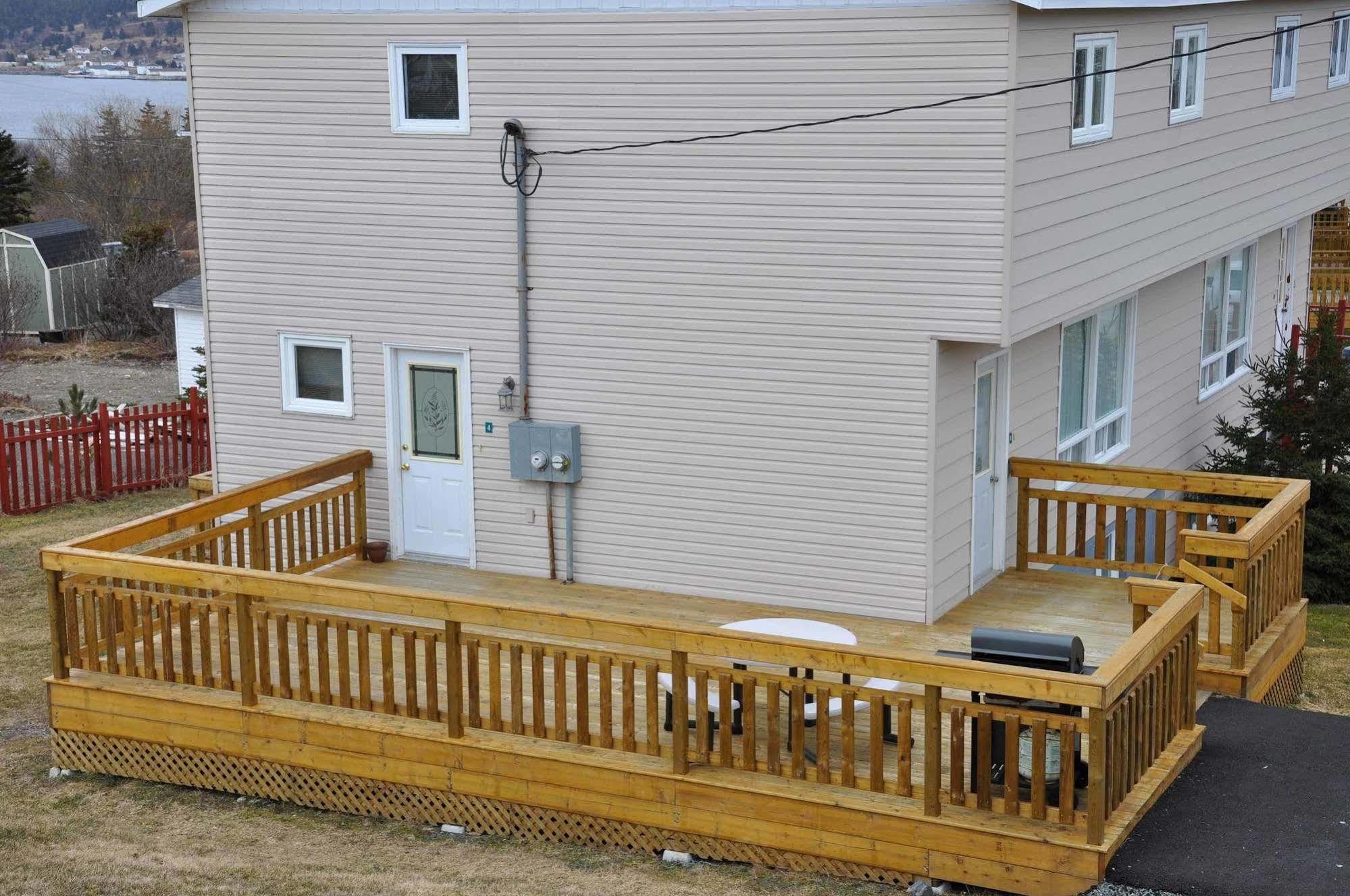 Comerford'S Ocean View Suites * Holyrood